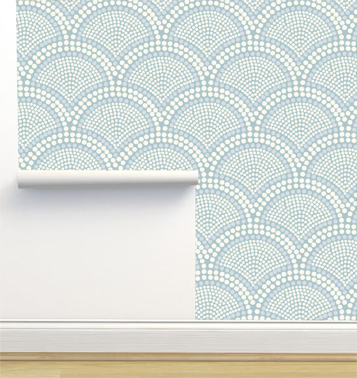 Elegant Dotted Scallop Pattern Wallpaper