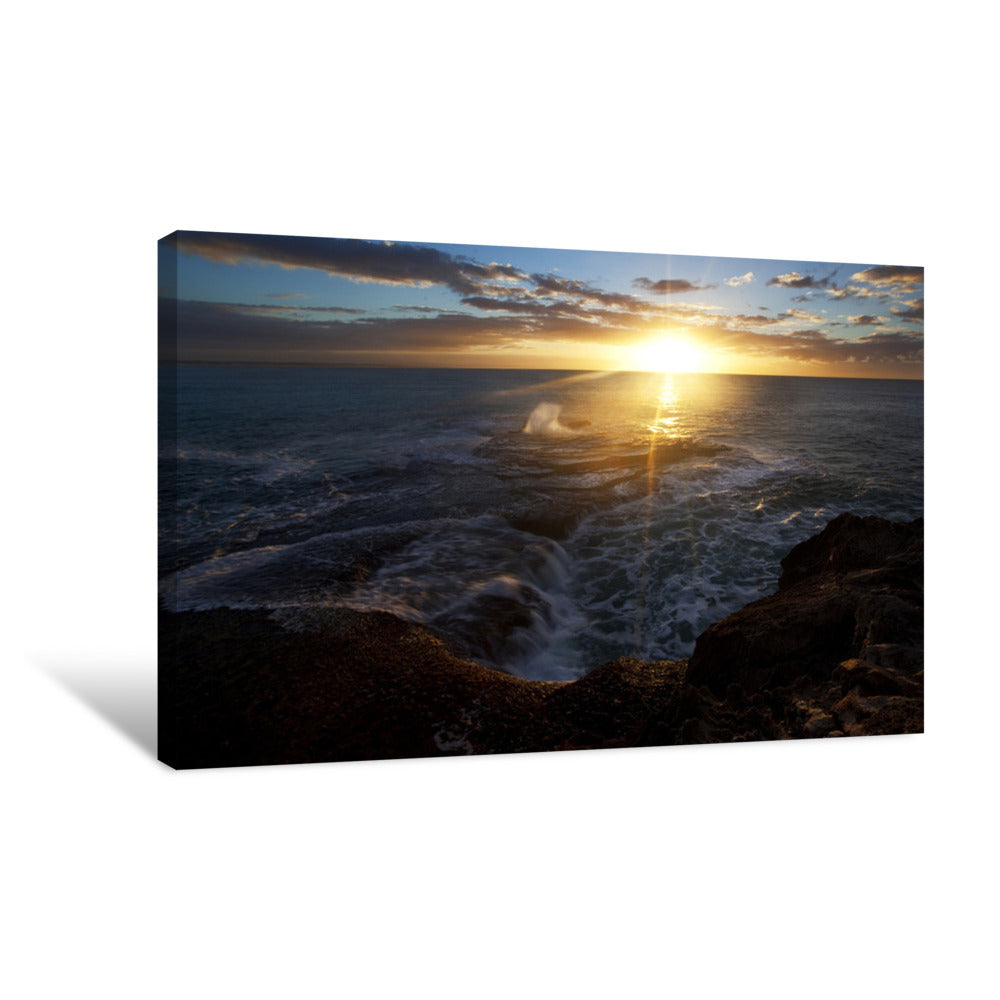 Sunrise Splash Canvas Print