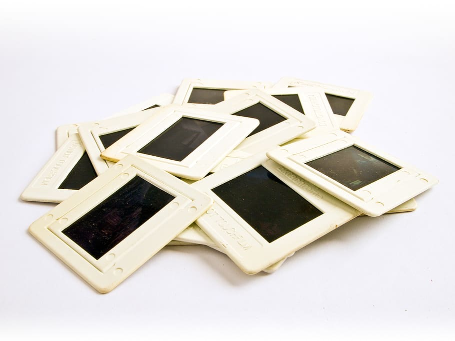 How to Blow Up Old Negatives and Slides into Murals Limitless Walls